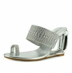 Kickfootwear Grace Metallic Toe Sparkle Sandals - Silver WOMENS