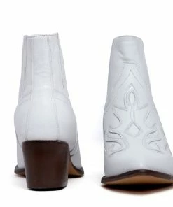 Kickfootwear WOMENS White Kitty Leather Ankle Boots