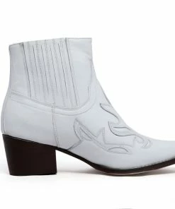 Kickfootwear WOMENS White Kitty Leather Ankle Boots