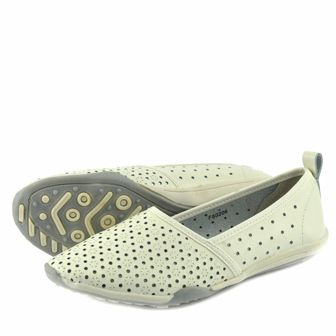 Kickfootwear Ballerina Dolly Pumps Comfort Sole Flat Shoes - White F80206 2 Kickfootwear Ballerina Dolly Pumps Comfort Sole Flat Shoes - White F80206