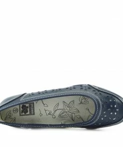 Kickfootwear WOMENS Leather Flat Casual Comfort Pumps -Navy F3119