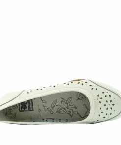 Kickfootwear Leather Flat Casual Comfort Pumps - White F3119 WOMENS