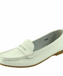 Kickfootwear Slip On Leather Classic Moccasin Pumps - White