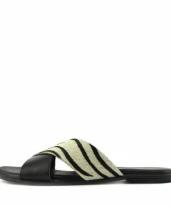 Kickfootwear Leather Cross Strap Zebra Sandals