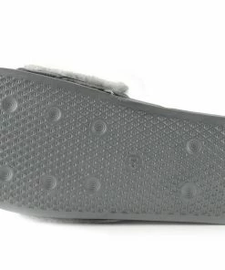 Kickfootwear WOMENS Leather Pom Pom Premium Sliders - Black