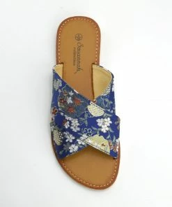 Kickfootwear Womens Flowers Print Sandals Flip Flops Flat Beach Shoes - Floral Print Navy