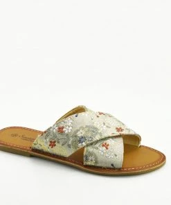 Kickfootwear Womens Flowers Print Sandals Flip Flops Flat Beach Shoes - Floral Print Beige