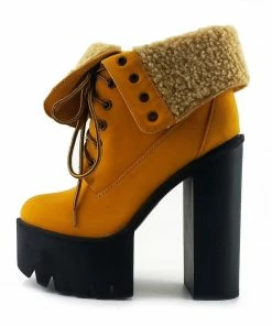 Kickfootwear Robyn Cleated Platform Soft Folded Top Lace Up Shoes - Honey WOMENS