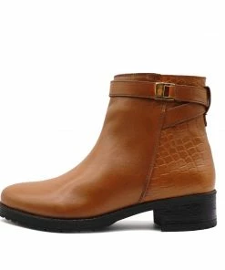 Kickfootwear York Leather Chelsea Tan Buckle Boots - 1006